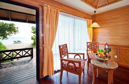Horubadhoo Island Resort | Royal Island Resort Maldives