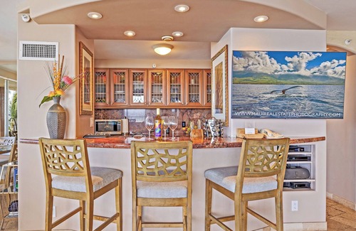 Kahana Condo | Royal Kahana 610 by Gather: Stunning Oceanfront Condo w/Wraparound Lanai & Pool