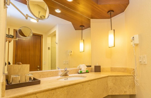 Zona Hotelera Resort | Royal Solaris Los Cabos & Spa - All Inclusive