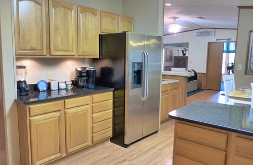 O Brien House | Royal Springs Riverfront Retreat on 3 acres, kayak/canoe, boat ramp, huge decks!