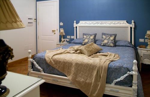 Rione IV Campo Marzio Hotel | Royal Suite Trinità Dei Monti