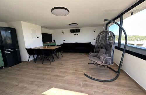 Daliyat al-Karmel Bed & Breakfast | Royal Suites Dalia - וילה עם 4 סוויטות מהממות, בריכה מחוממת וג'קוזי