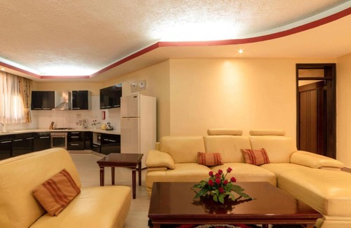 Bugolobi Apartment | Royal Suites Hotel - One-bedroom Suite 1