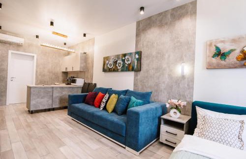 Kyiv Apartment | Royal Tower Luxurious Smart Residence (1)