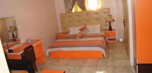 Lagos Cabin | Royal View Hotel and Suites - Standard