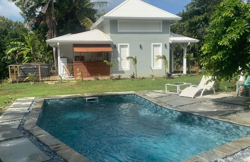 Le Robert Villa | Royale Villa furnished 4* with private spa view and swimming pool