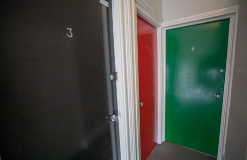 Sunderland Apartment | Royalty City Centre Home is just a15 minutes walk to Sunderland Royal Hospital.