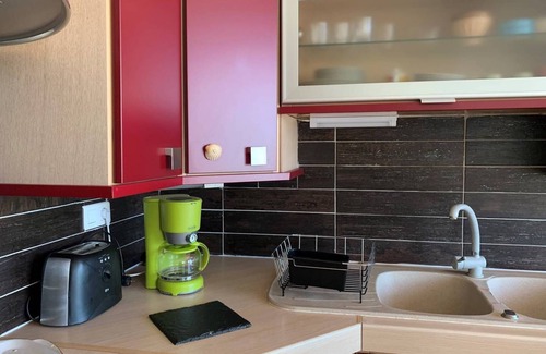 Royan Apartment | Royan - APARTMENT in the heart of DOWNTOWN - BEACH ONLY 200m away - WIFI