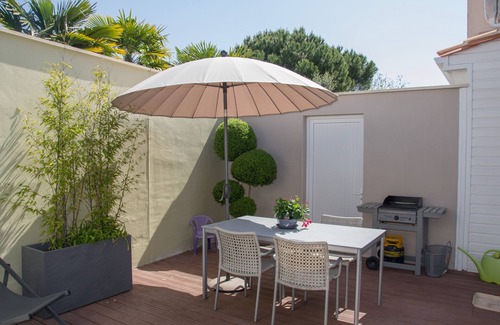Royan House | Royan: Le Calme City house 2 to 4 people/near Seaside, City