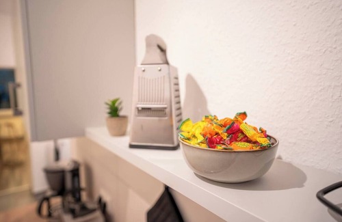 Magdeburg Apartment | RR | NEW | Spacious Apt 2-67 m²| Parking | Central