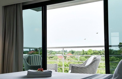 Trang Hotel | Rua Rasada Express