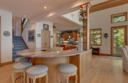 Tahoma House | Rubicon Bay Lakefront by Tahoe Getaways - 4BR + Bonus Room. Pier & Buoy
