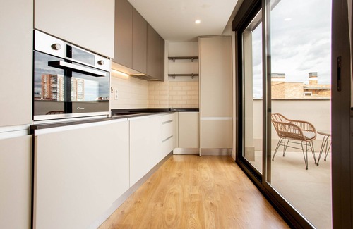 Ciudad Lineal Apartment | Rubik XII apartment in Madrid