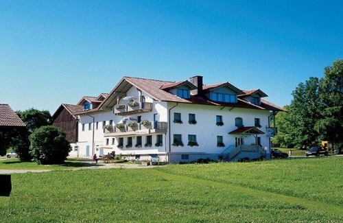 Achslach Apartment | Ruhig Gelegene Fewo 08 - Rustikal und Modern Eingerichtet in Waldnähe