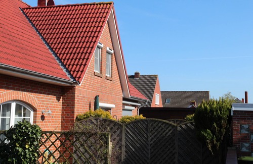 Greetsiel House | Ruhig Gelegenes Mittelhaus in Greetsiel