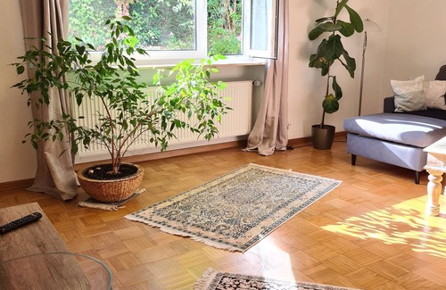 Neckartailfingen Apartment | Ruhige 2-zi.-whg. Nähe Flughafen Stuttgart/Messe