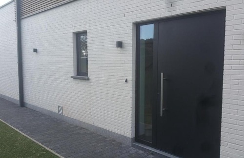 Gistel Apartment | Ruim en zonnig appartement met groot terras