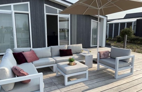 Wemeldinge House | Ruisweg 12 by Interhome