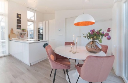 Wemeldinge House | Ruisweg 73 by Interhome