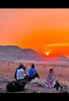 Wadi Rum Apartment | RUM WINGS BUBBLES lUXURY CAMP