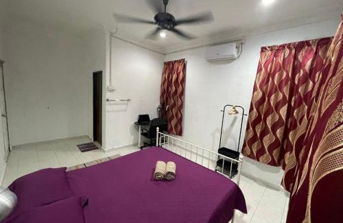 Kuala Terengganu House | Rumah near KT Atas Tol - WiFi, parking & Netflix