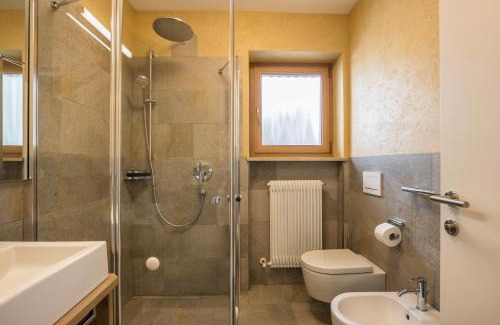 Mareo Apartment | Runcac Apt Plaies