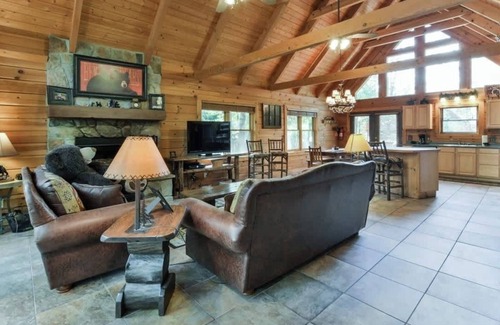 Ridgedale Cabin | Running Bear Cabin Su