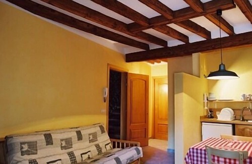 Borreda Cottage | Rural apartment Apartaments rurals Can Pistola for 2 people