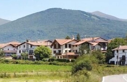Iraizotz Cottage | Rural apartment Aptos. Etxeberría I, II and III for 4 people