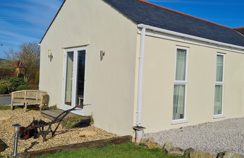 Capel Coch Cottage | Rural Cottage, Log Burner, Sky, 60 inch TV ,Early check in and large gardens