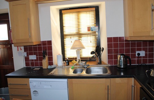 Lisgoold Cottage | Rural Countryside Cottage Ideal base to tour East Cork, 10 min drive to N25/N8