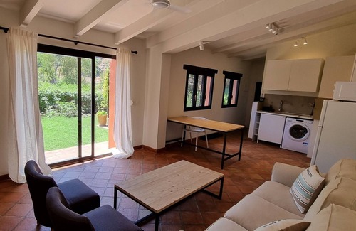 Jimena de la Frontera Cottage | Rural house with outdoor charm