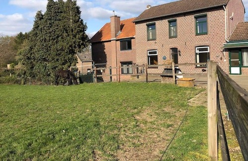 't Rooth Other | Rural Holiday Home in Cadier and Keer with Garden