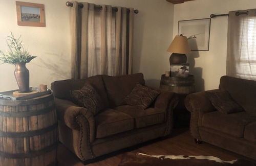 Haakon County House | Rural Home with a View close to Badlands