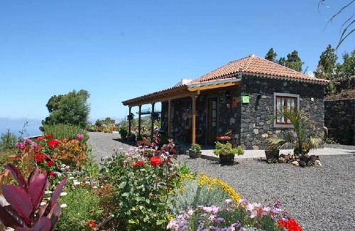 El Jesus Cottage | Rural House Fide with private pool and barbecue in Tijarafe