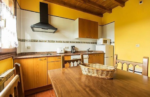 Llames de Pria Cottage | Rural house (full rental) Playa de Guadamía for 4 people