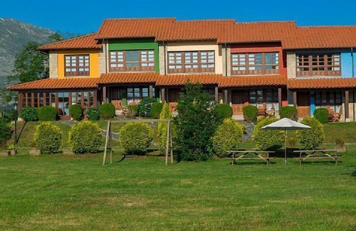 Llames de Pria Cottage | Rural house (full rental) Playa de Guadamía for 4 people
