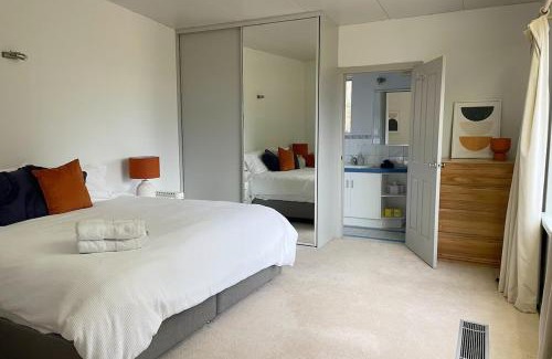 Krondorf House | Rural retreat! 5 min to wineries & 10 min to town