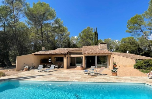 Sillans-la Cascade Villa | Rural Setting for This Very Unique 70s Style Villa