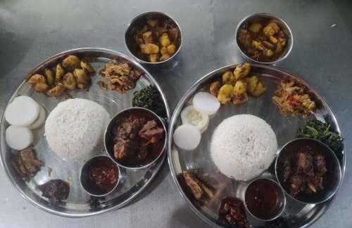 Bharatpur Hotel | Ruru Riverside Hotel