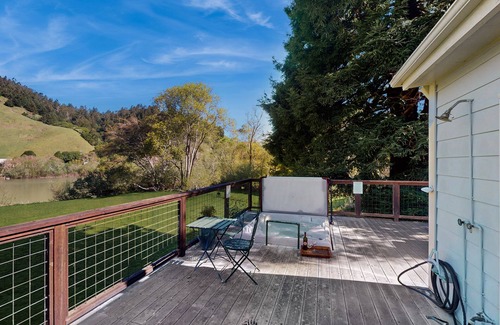 Duncans Mills House | Russian River Home- Stunning riverfront views, spa, bikes, kayaks, private dock