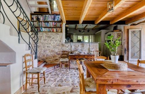 Roquebrune-sur-Argens House | Rustic 18th Century Farmhouse With Pool and view, 20 minutes drive to beaches