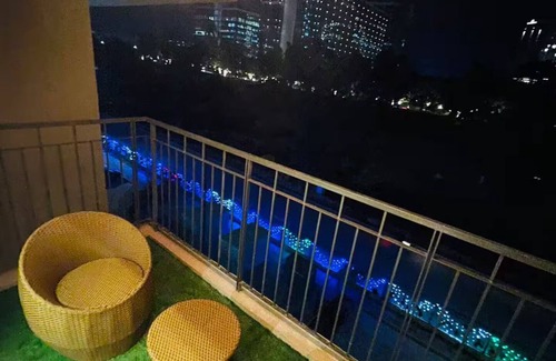 Bengaluru Apartment | Rustic 2BR in Bharatiya City
