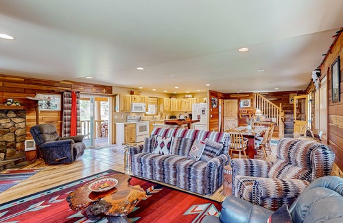 Garden Valley Cabin | Rustic and secluded cabin with two decks, hot tub, board games, W/D, & AC