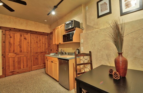 Park City Cabin | Rustic and Secluded only 20 minutes to Park City