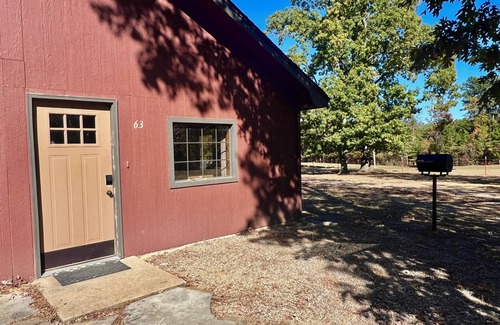Paris Cabin | Rustic Cabin #63 on Mount Magazine