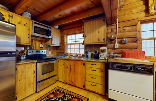 Wardsboro Cabin | Rustic cabin in serene location with fireplace and pool access