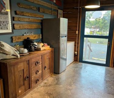 Llanos Costa House | Rustic cabin in the heart of the fields of Pitahaya