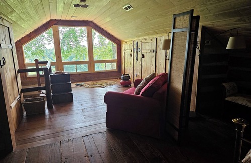 Dobson Cabin | Rustic Cabin on Homestead Farm