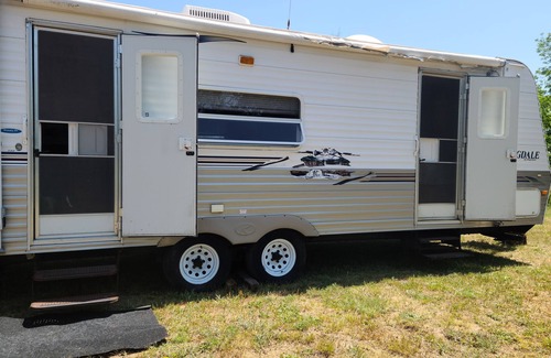Curtis Township House | Rustic camping with a twist on beautiful northlake all sports lake